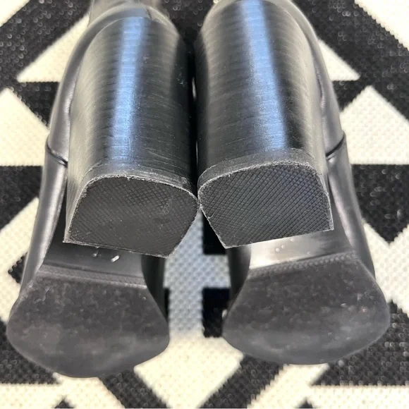 Steve Madden Rocker Silver Stud Ankle Boots Size 6 - Picture 9 of 9